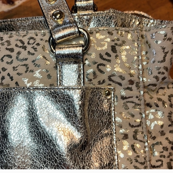🐆Juicy Couture Gold Cheetah Print Purse  🐆 - Picture 3 of 7